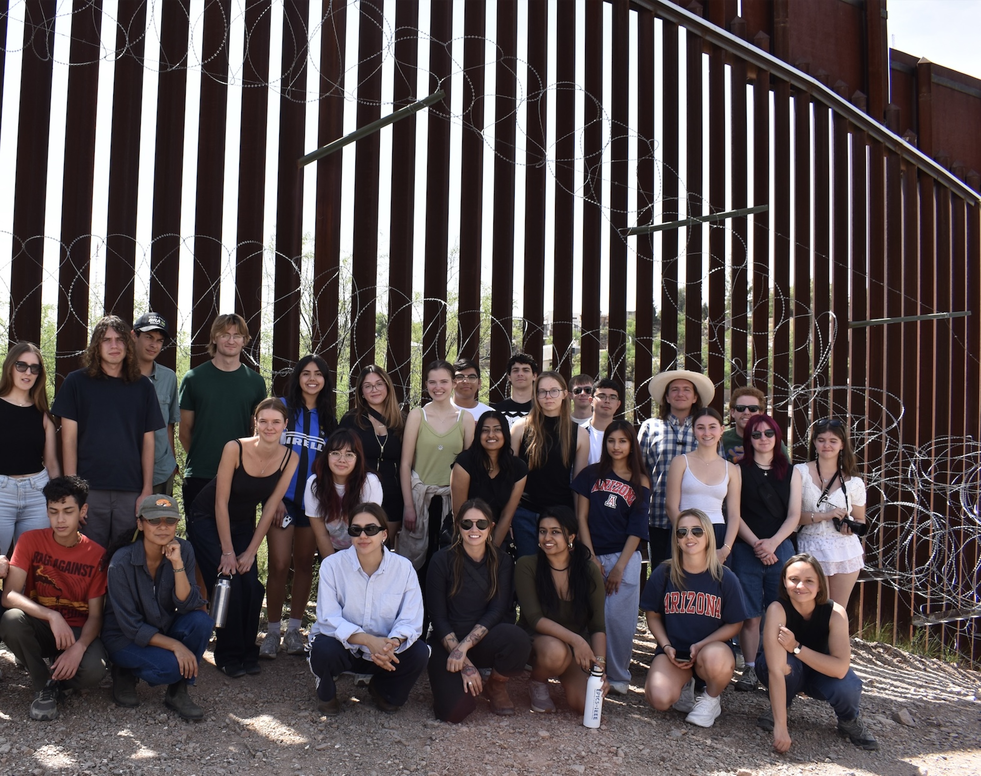 Dr. Stefano Bloch visits US-Mexico border with students | School of ...
