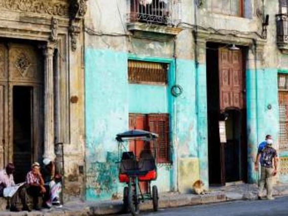 Colonial building on street in Cuba