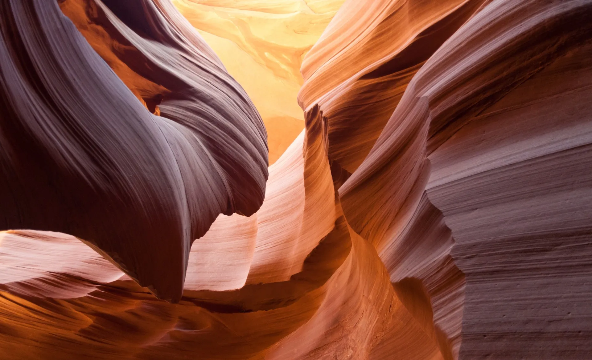 Antelope canyon walls